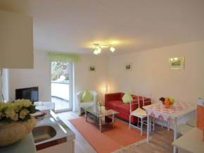 Apartment Hunau